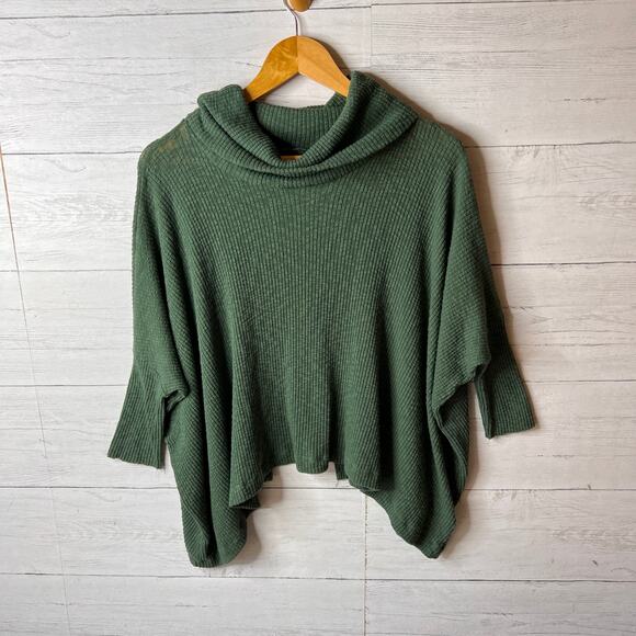 FP Beach Free People Top Womens SZ XS Green World Traveler Cowl Neck Split Back - Picture 4 of 14